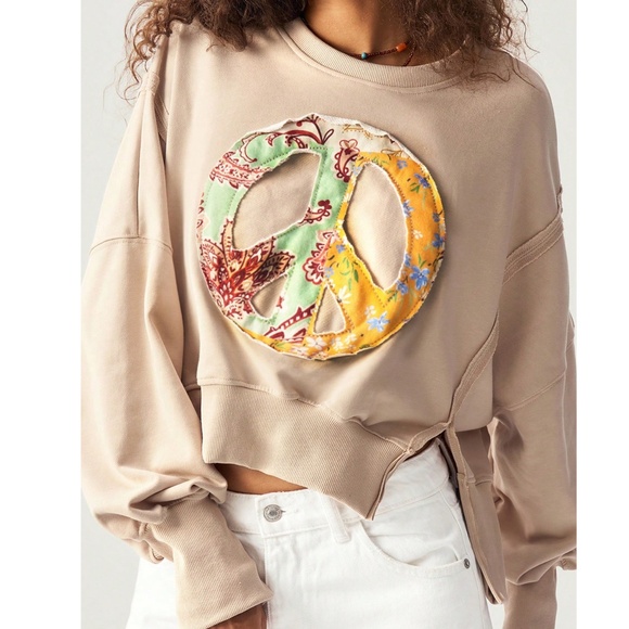 Cozy Colorful Peace patchwork Sign Oversized Sweater Top - Picture 1 of 5